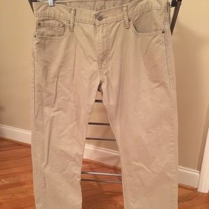 Men’s Levi 514 khakis. 36x32.